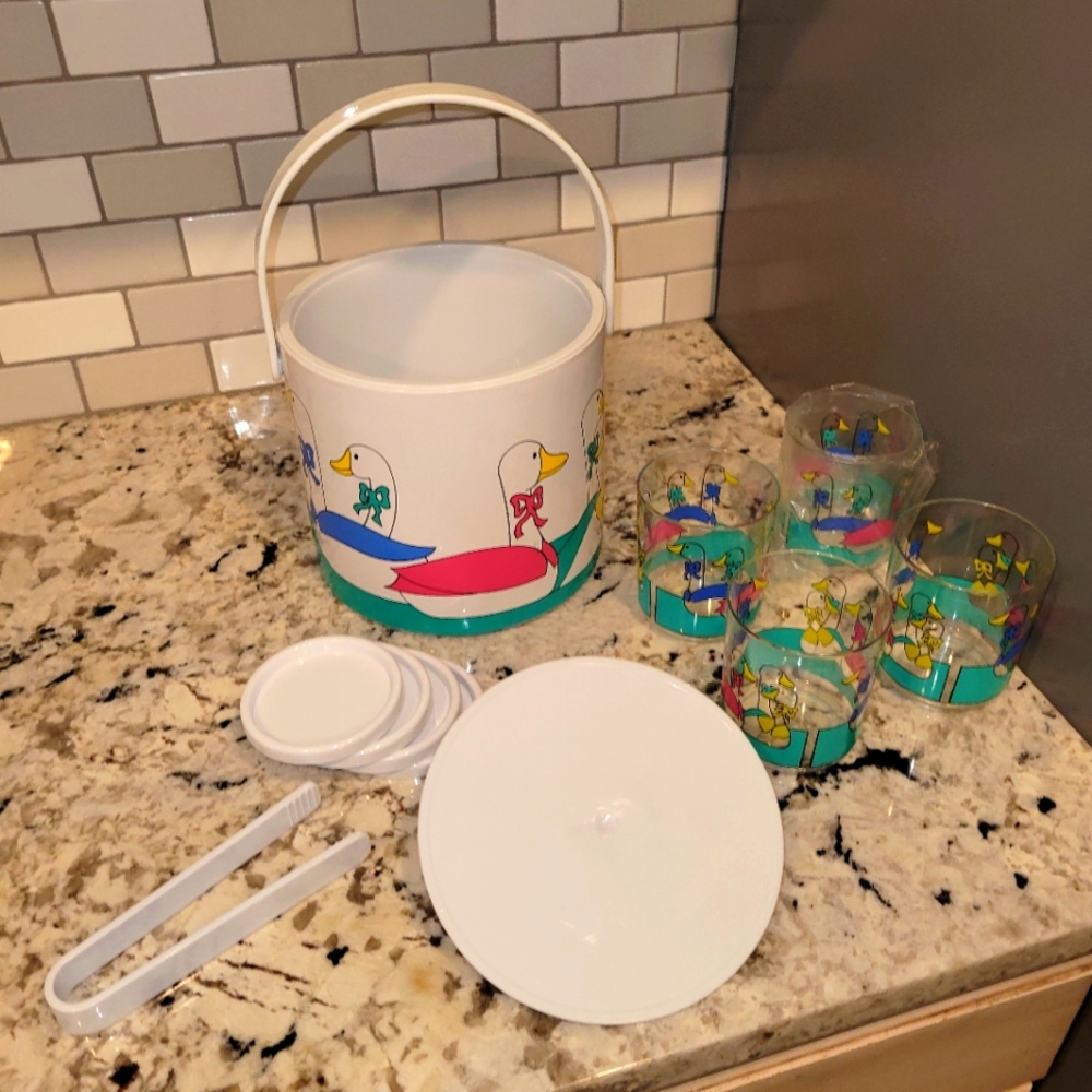 Vintage Duck Ice Bucket Barware | Cute Ice Cooler Bucket for Bar | Wine Cooler